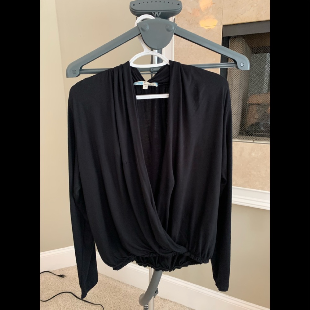 Low cut / v neck sexy blouse
